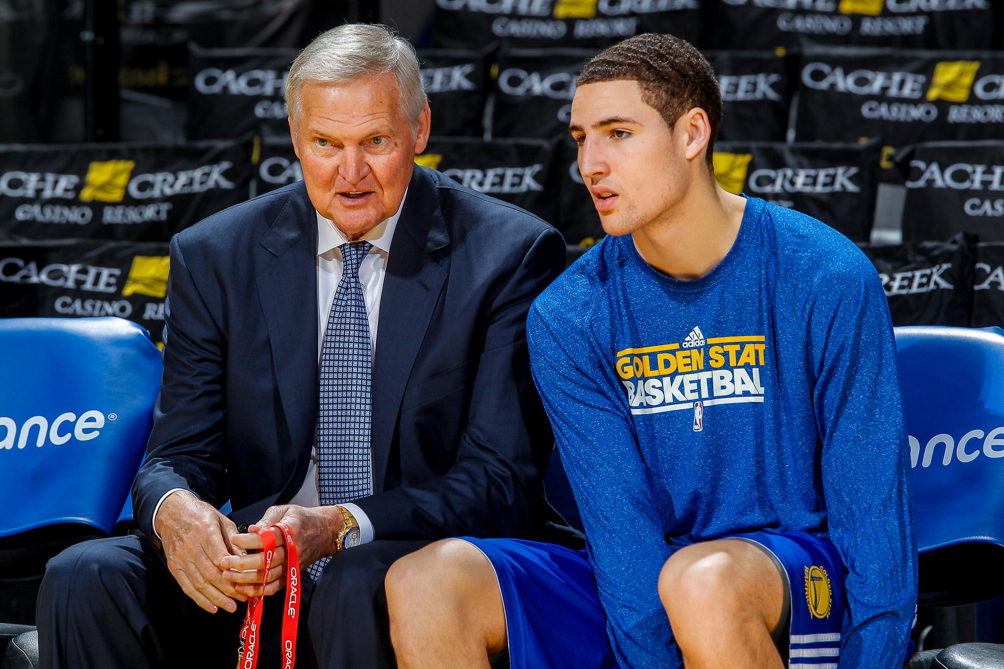 15场11球！19岁亿元小妖搅动冬窗，利物浦抢得赢吗？（19岁身价过亿新星15战11球引爆冬窗，利物浦能抢到手吗？）