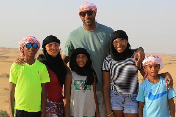 周六西甲裁判安排：弗朗西斯科将执法巴萨客战贝蒂斯（西甲周六裁判出炉：弗朗西斯科将吹罚巴萨客场对阵贝蒂斯）