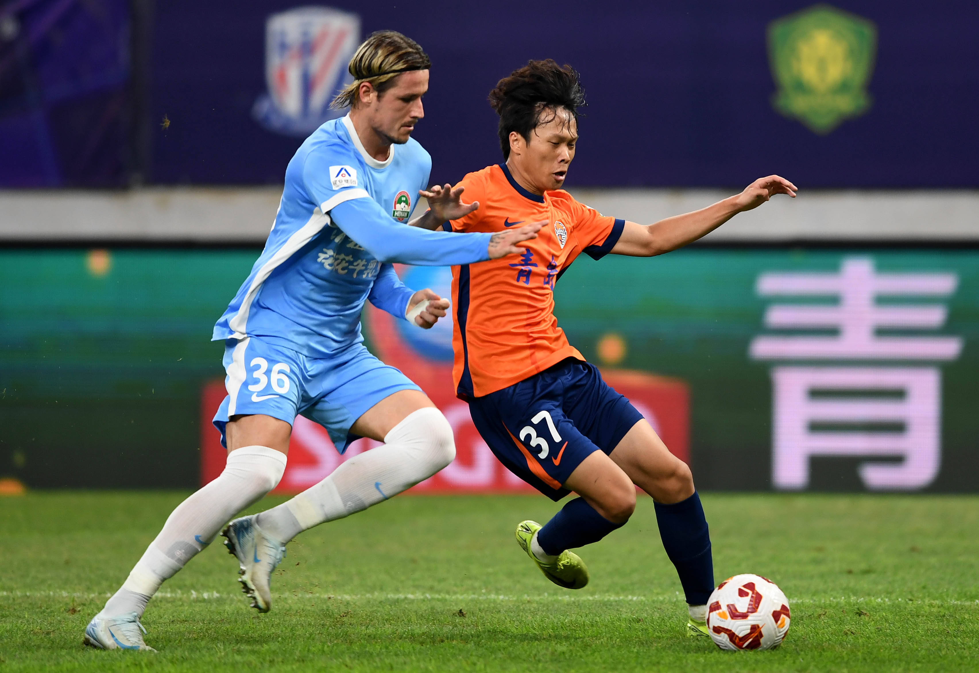 篮球勇士明星球员连续三场20+得分（勇士队当家球星连续三战砍下20+分）