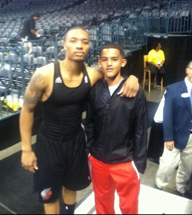 皇马更衣室，谁话事？（皇马更衣室，谁作主？）