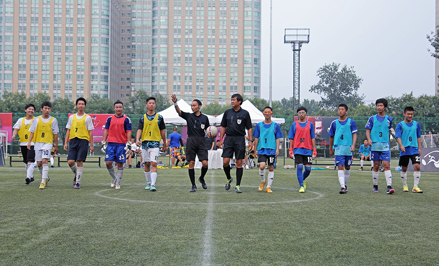 国足U22战乌兹别克首发站位：阵型4-4-2，蒯纪闻搭档朱鹏宇（U22国足对阵乌兹别克首发：4-4-2出击，蒯纪闻与朱鹏宇搭档）