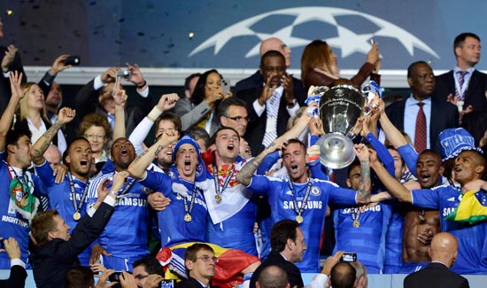 鹈鹕队坚持锡安价值，交易谈判复杂（鹈鹕坚守锡安身价，交易谈判愈发复杂）