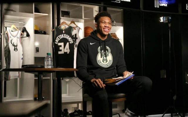 罗马VS科莫首发：曼尼奇、佩莱格里尼、苏莱先发（罗马对阵科莫首发出炉：曼尼奇、佩莱格里尼、苏莱领衔）