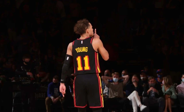 米体：米兰对迈尼昂的年薪报价提高至500万欧，尤文正在关注（米体：米兰上调迈尼昂年薪至500万欧元，尤文密切关注）